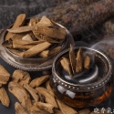 加里曼丹沉香精油价格，加里曼丹沉香精油功效作用的深度解析